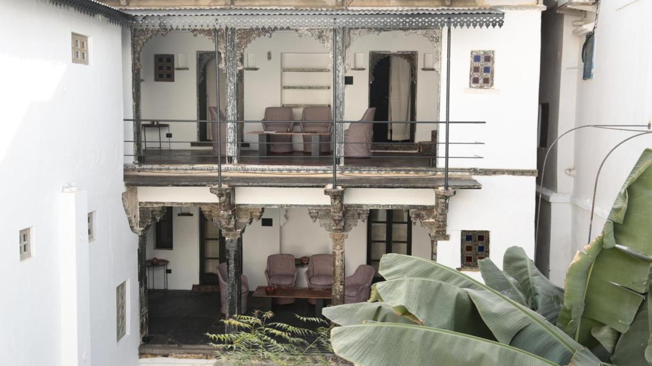 Little Garden Guest House อุเดเปอร์ ภายนอก รูปภาพ