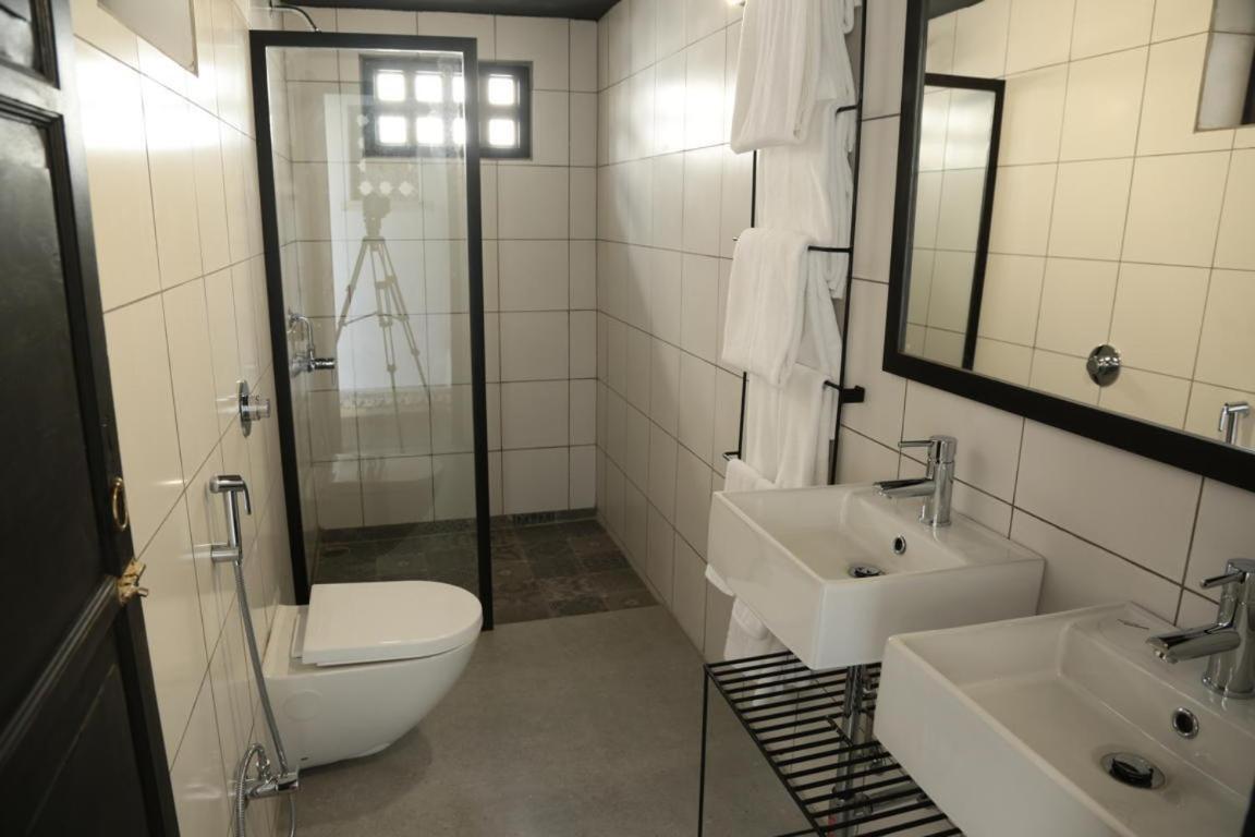 Little Garden Guest House อุเดเปอร์ ภายนอก รูปภาพ